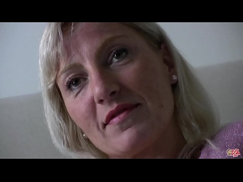 ❤️ Leej niam peb txhua tus fucked ... Poj niam, coj koj tus kheej! Porn video ntawm hmn.pornmega.ru% ❌️ Ib
